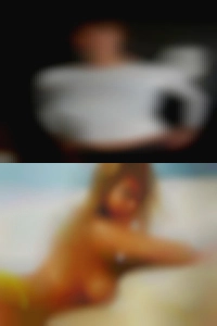 Naked woman hiking pussy Trail.